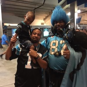 Meet your Posher, Wallace